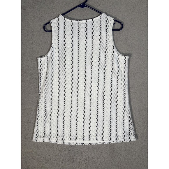 Susan Graver Tank Top Women’s Size M White Black Textured Crochet Eyelets Preppy - Picture 11 of 13